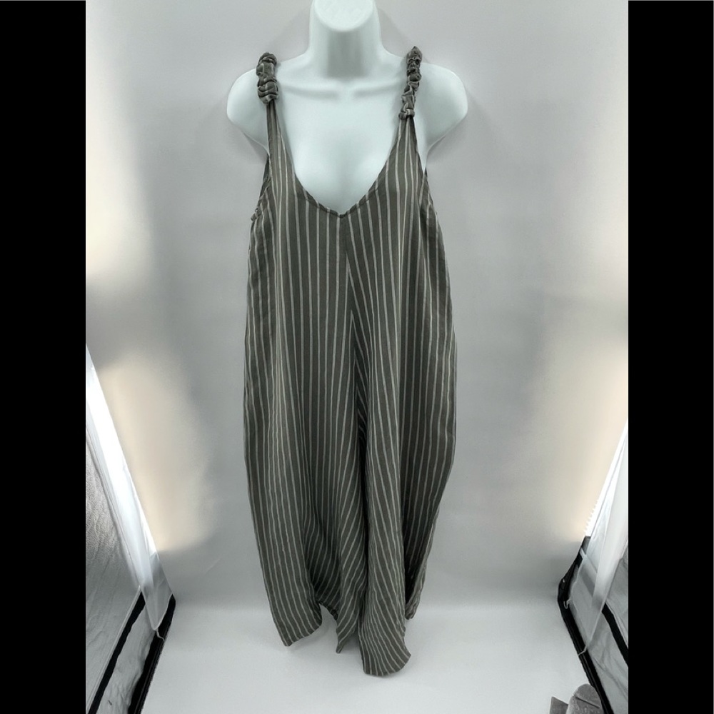 Pure Venice linen romper